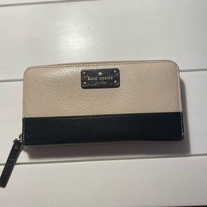 Kate Spade Long Wallet